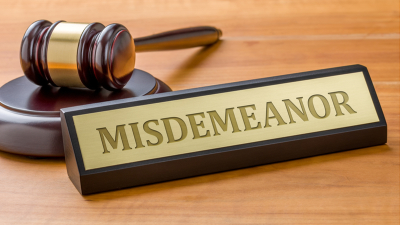Misdemeanors Defense Attorney Illinois | Traffic Tickets and Violations Lawyers Near Me